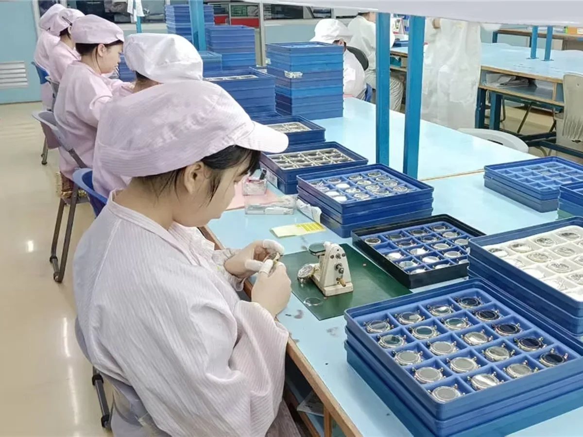 Manufacturing Watch Quality Testing Manufacturing Capabilities: Quality control and testing